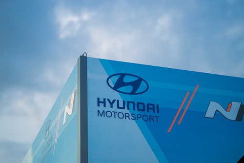 Hyundai Motorsports - ETCR Hospitality