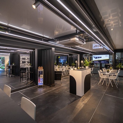 Expandable Flexible Walkthrough - Hospitality