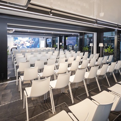 Expandable Flexible Walkthrough - Meeting