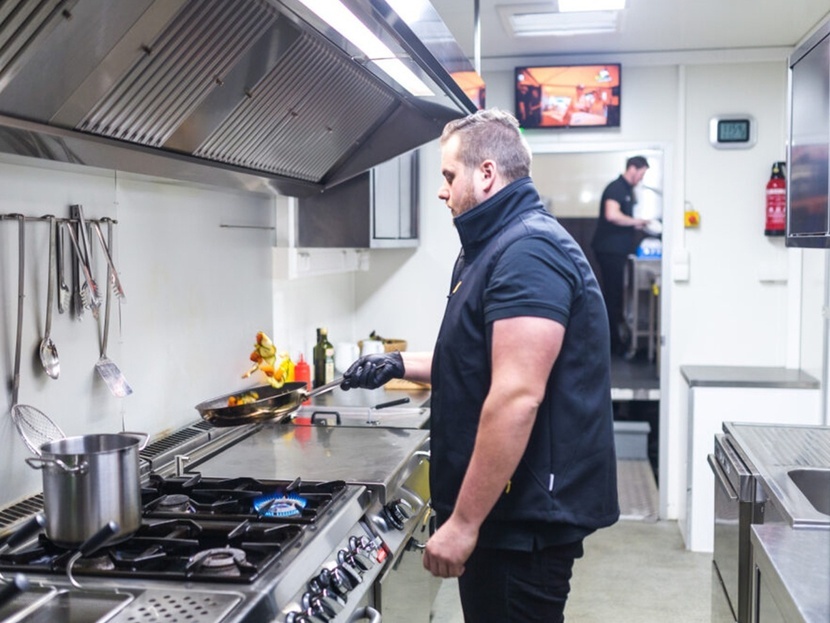 631568_kitchen-pure-x-ray-black