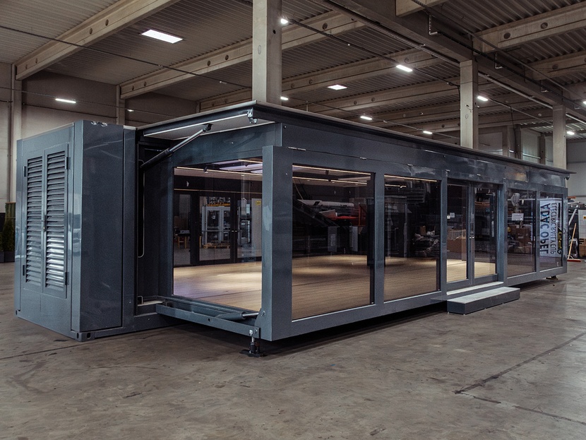 197415_flipout-container-3-5-x-ray-black