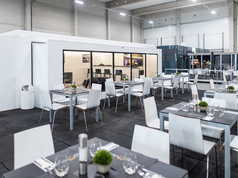 626810_smartspace-x-ray-black