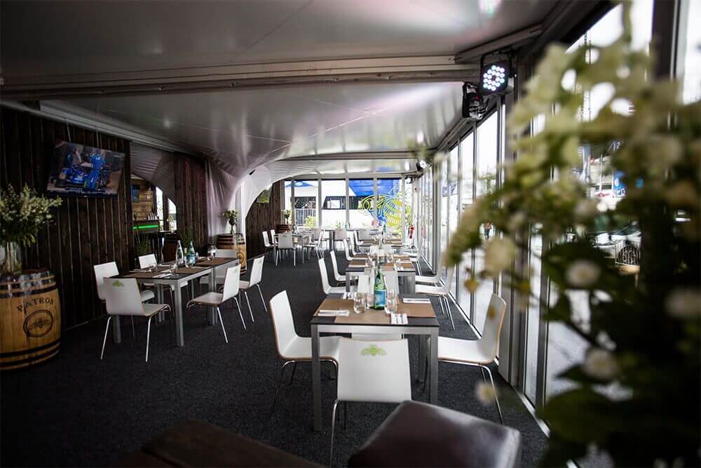 Restaurant in an exclusive mobile event location by eila
