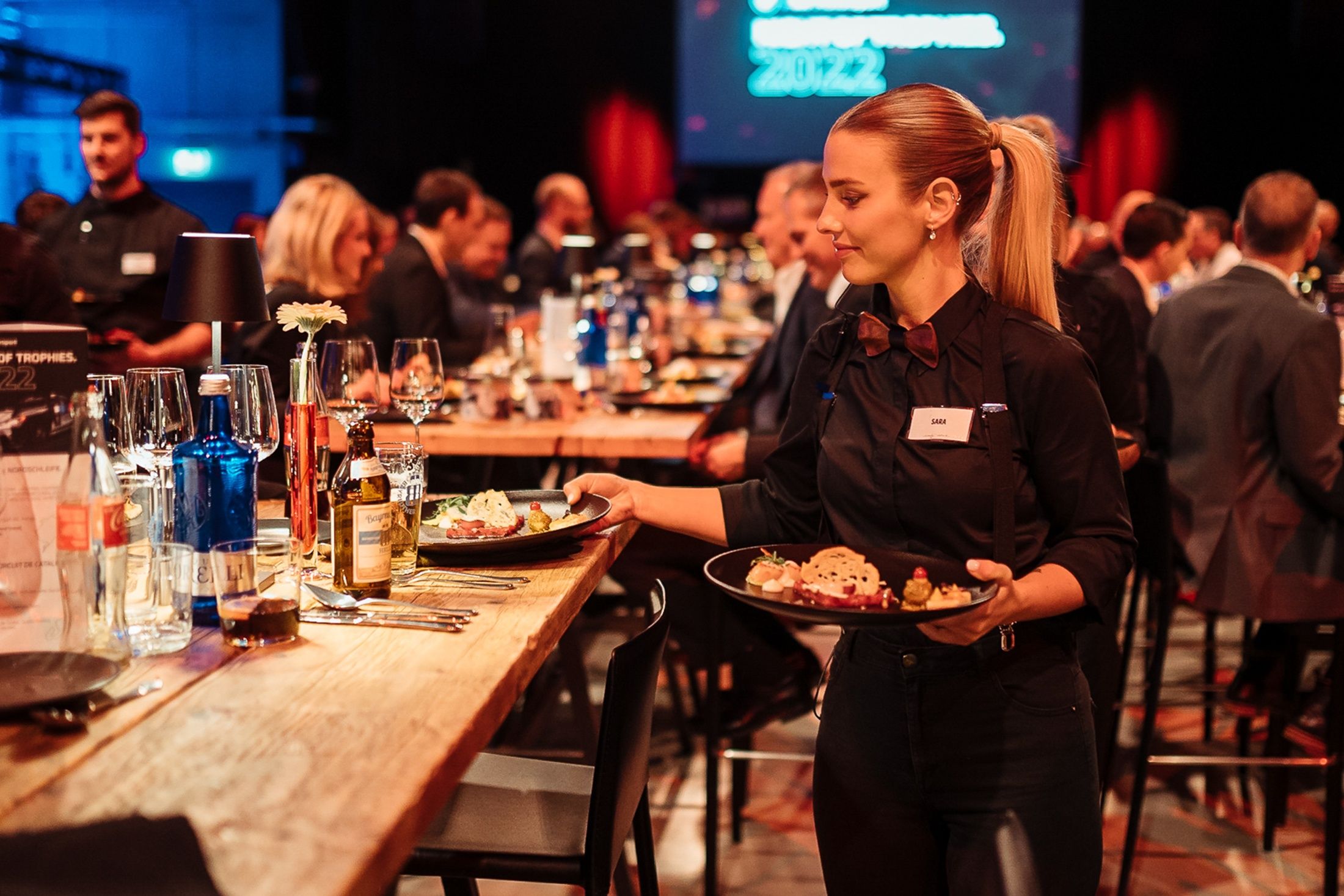 Küchenteam von eila bereitet Buffet zu