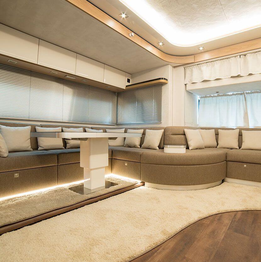 Big livingroom in an exclusive motorhome by eila
